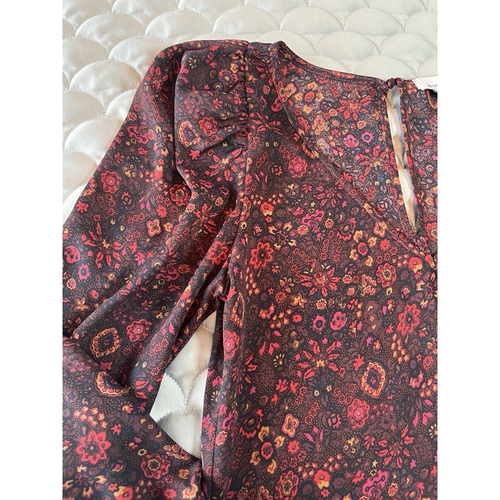 Allison Joy Evereve Tessa V Neck Puff Blouse Size XS Burgundy Autumn Moody - Picture 2 of 8
